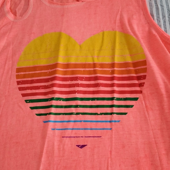 Tank - Picture 1 of 3